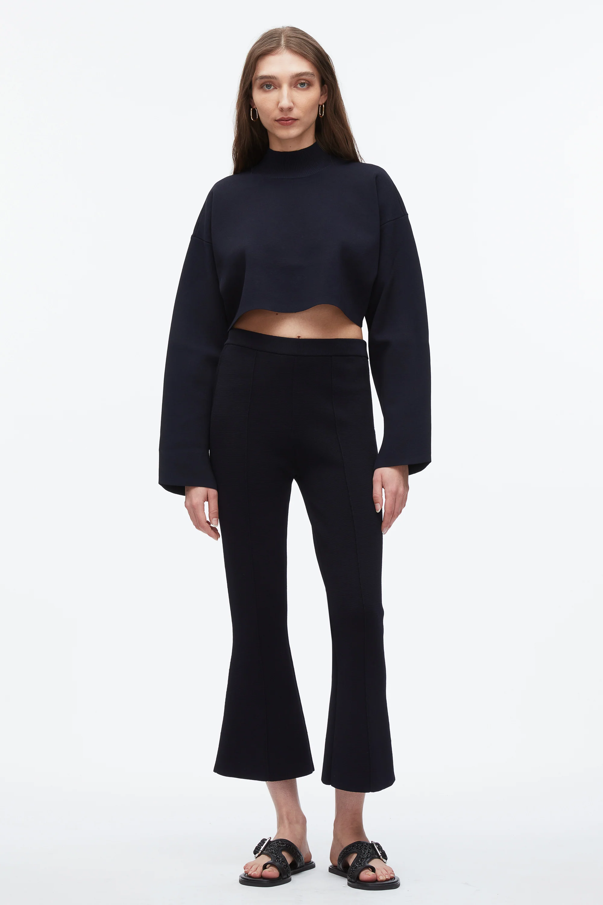 Compact Rib Cropped Turtle Neck - Image 2