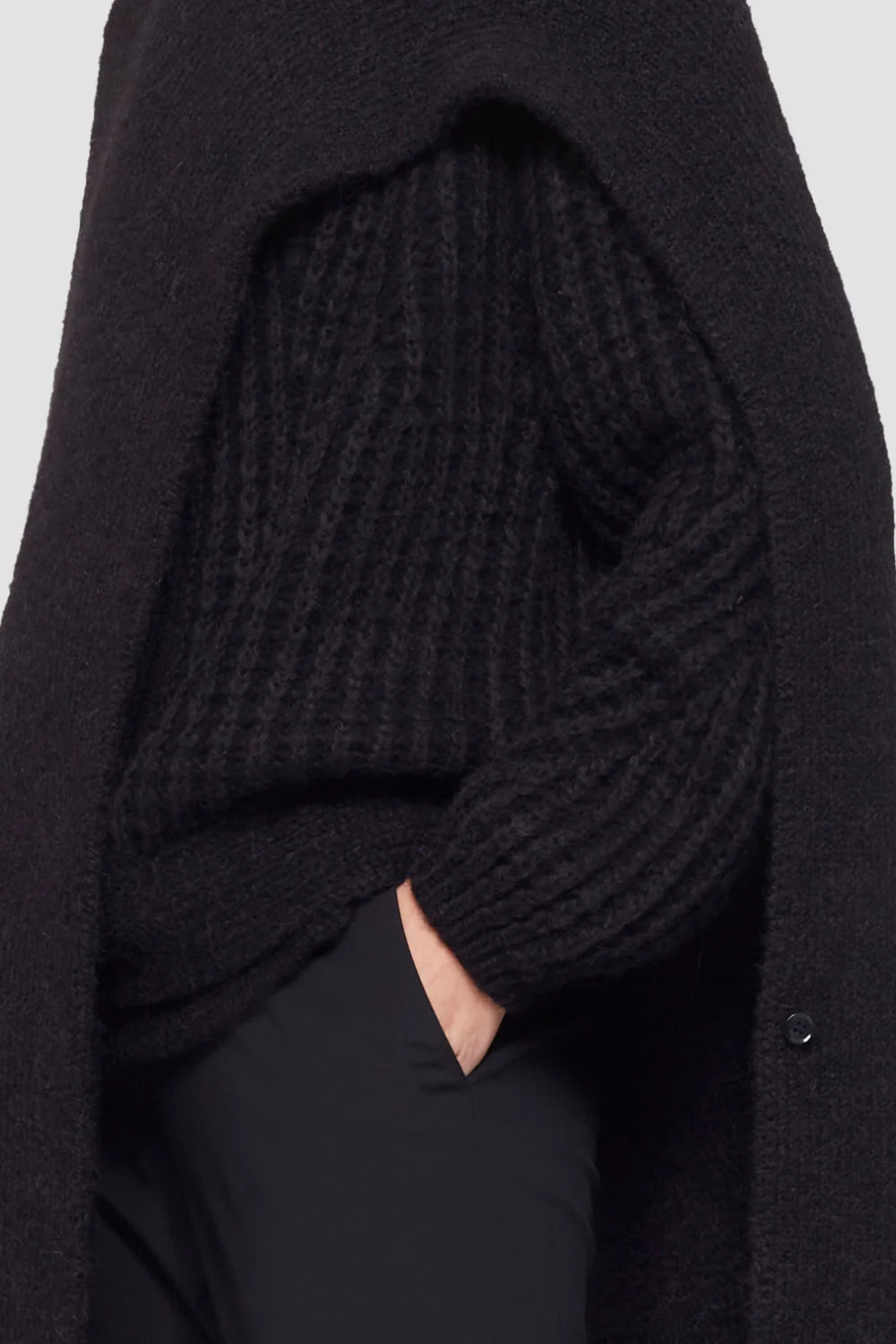 Cozy Wool Fringed Poncho - Image 11