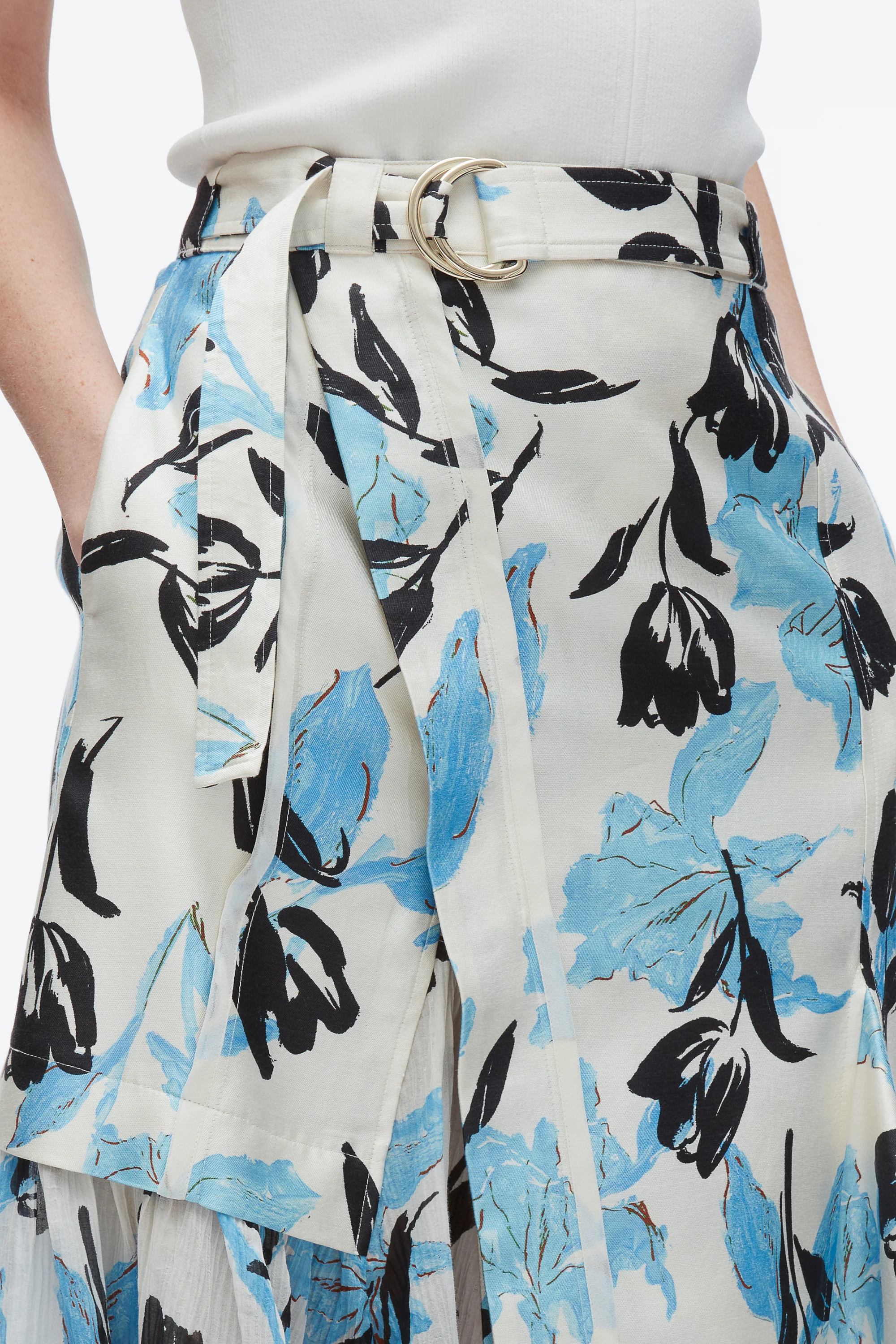 Joyful Tulip Cargo Skirt - Image 12