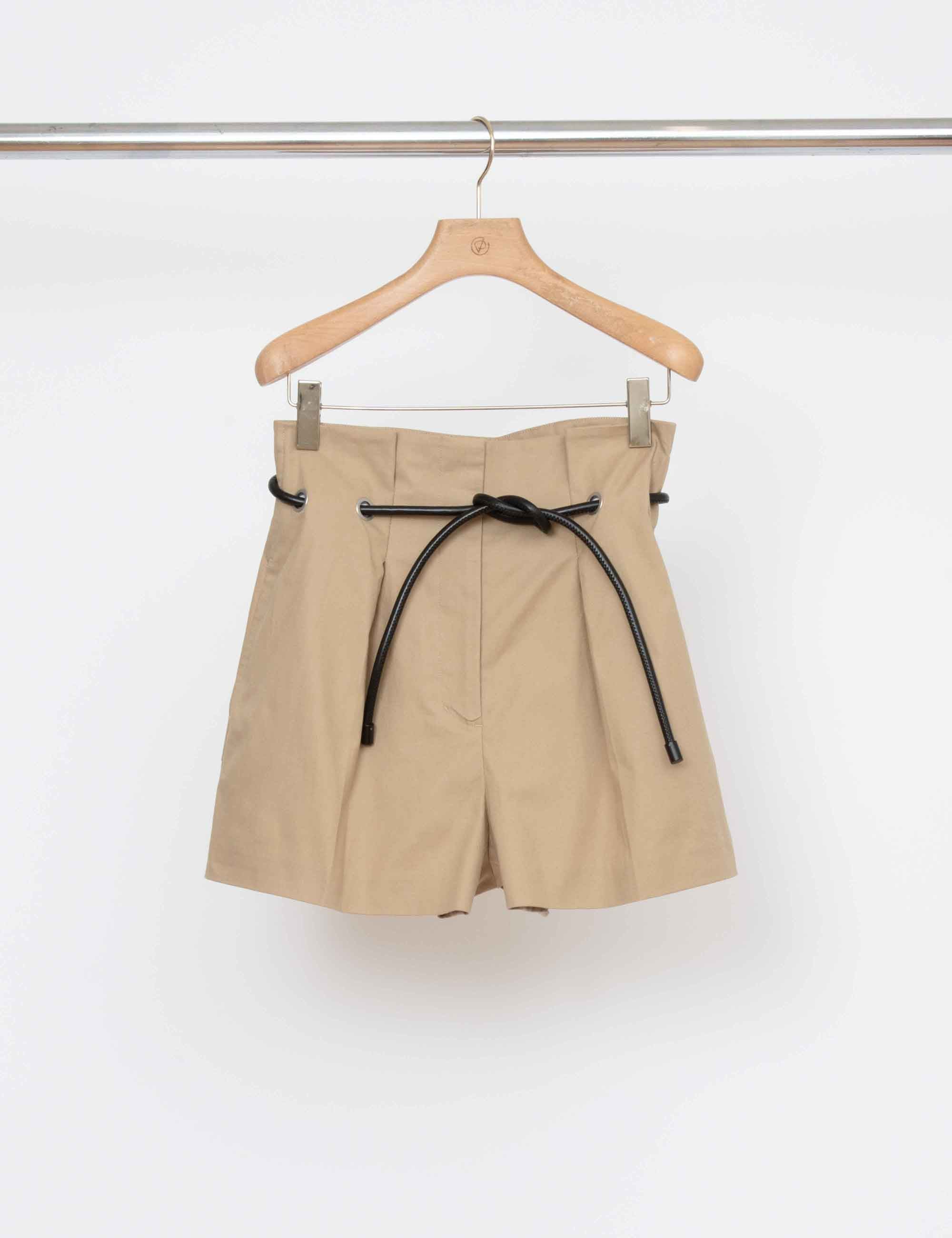 Origami Short With Belt